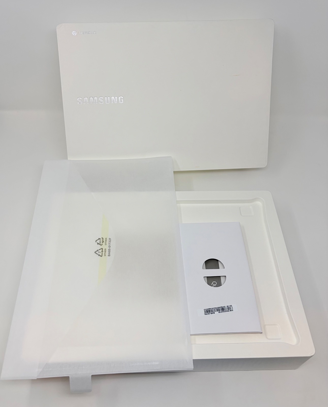 Samsung Galaxy Chromebook 13.3″ 4K AMOLED i5-10210U 8GB 256GB 2-in-1 Fiesta Red