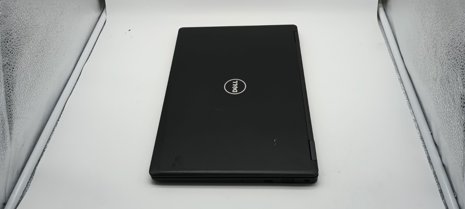 7303LATITUDE 5580 w/charger.i5 7th gen(4 cores).8GB.128GB SSD .15.6″.W11 Pro