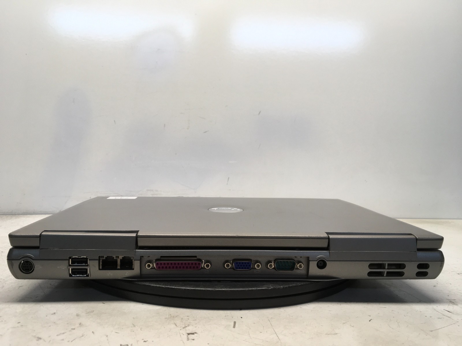 Dell Latitude D800 Intel Pentium M 1.4GHz 256 MB NO HDD