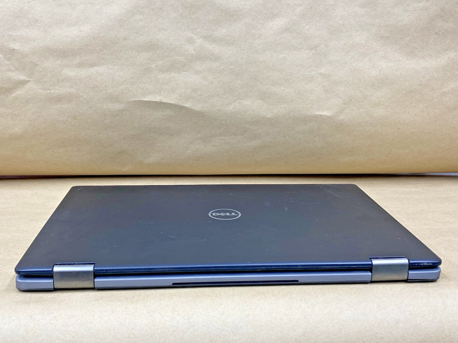 Dell Inspiron 13-7353 – 13.5″ – Touch – i5-6200U – 8GB – 256GB – Win 10 – READ