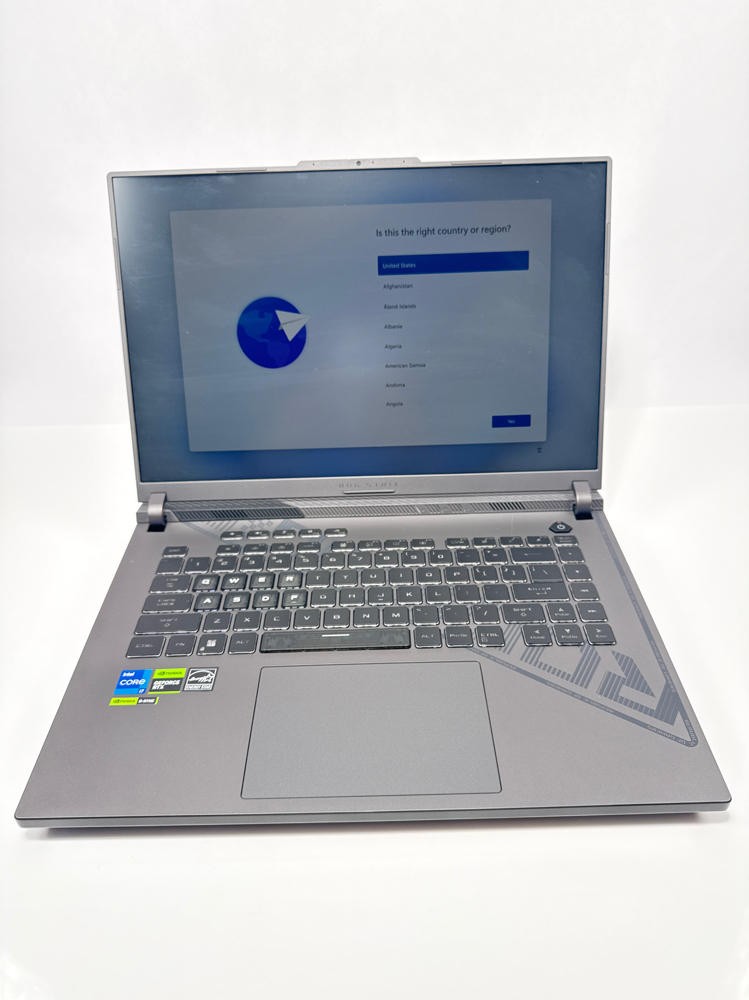 ASUS ROG Strix G16 16 i7-13650HX RTX 4060 16GB 512GB Gaming Laptop