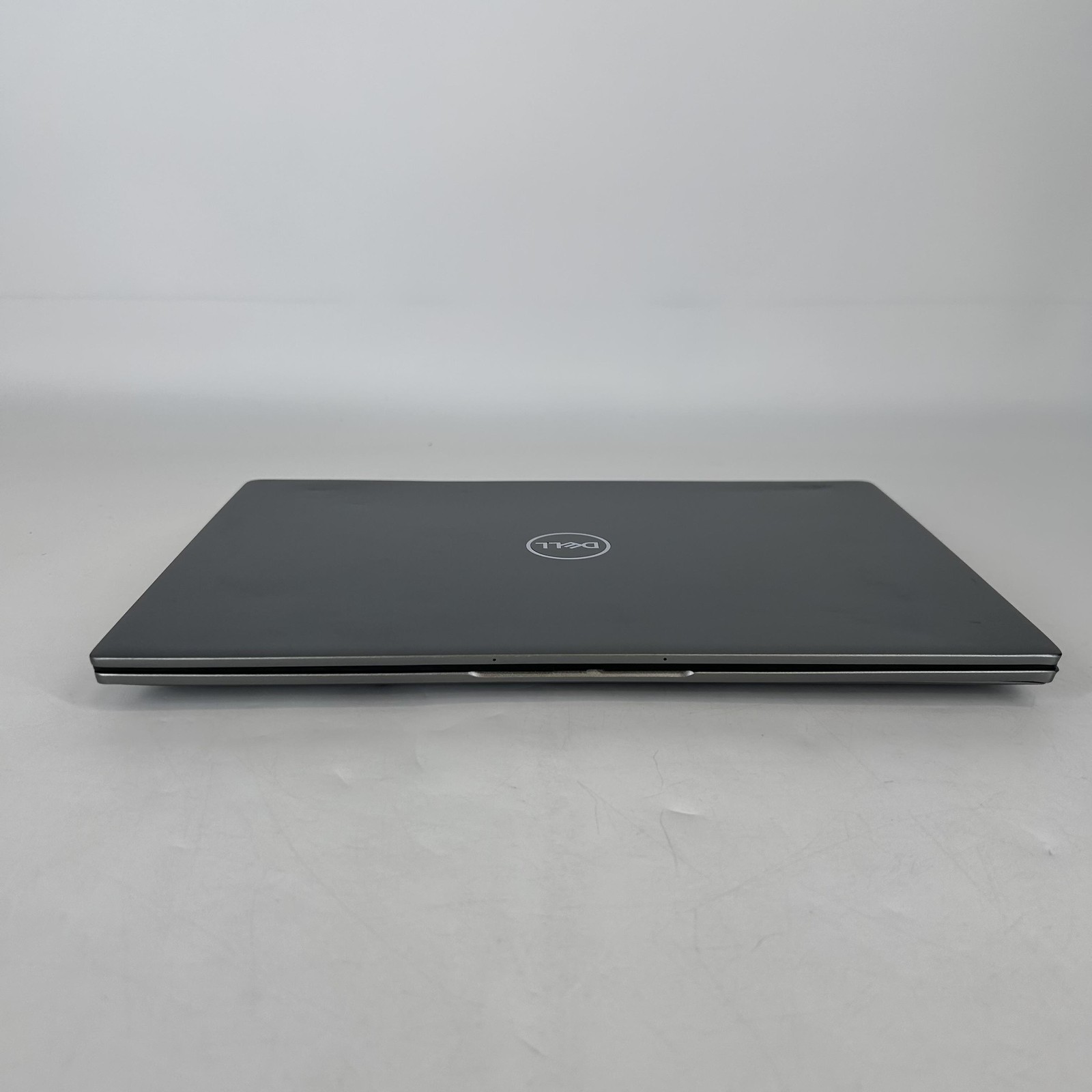 Dell Latitude 7450 14 Gray QHD+ TOUCH 3.8 GHz Ultra 7 165H 32GB 256GB SSD Fair