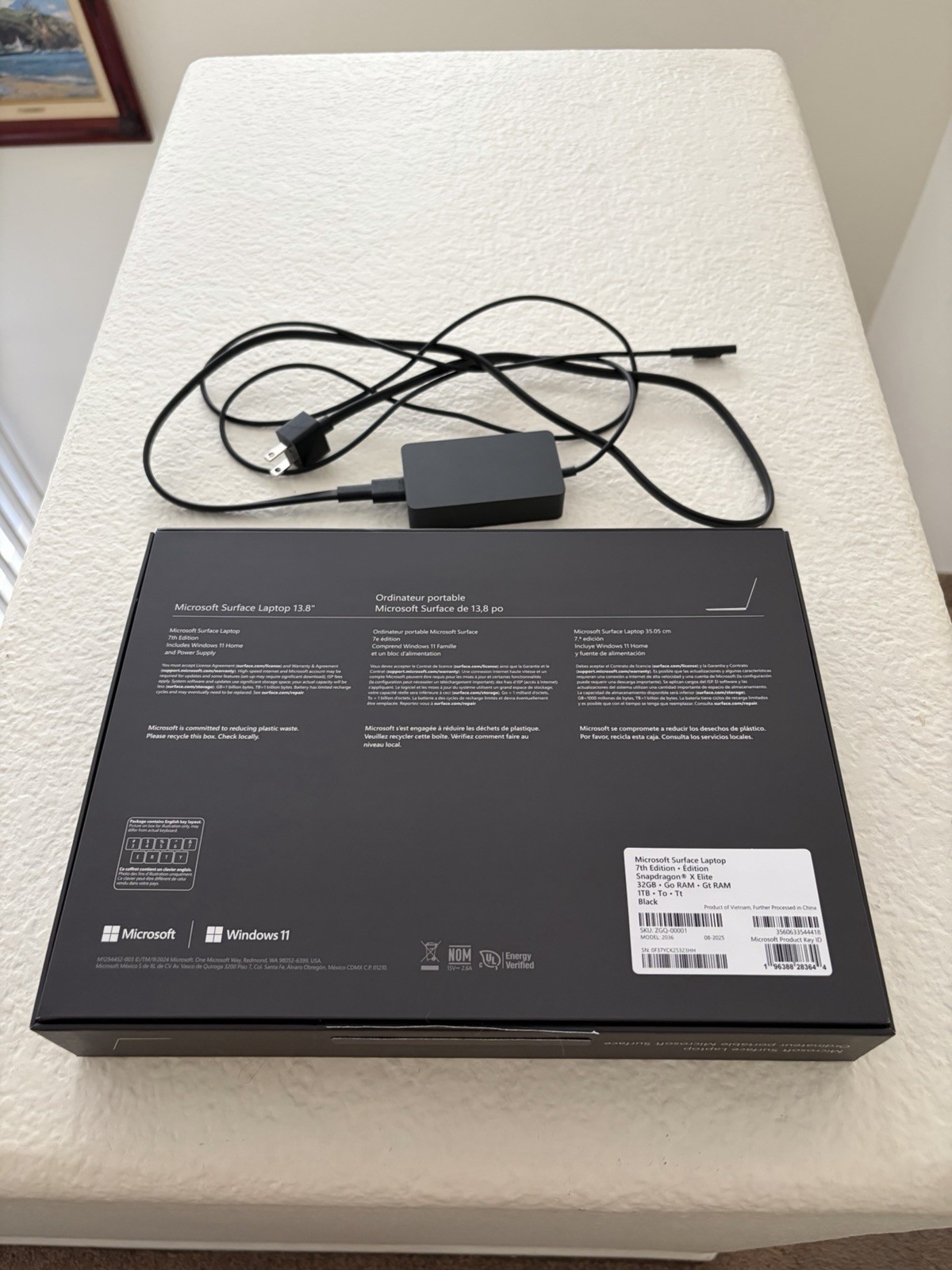 Microsoft Surface Laptop 7 13.8″ Snapdragon X 3.4GHz 32GB RAM 1TB