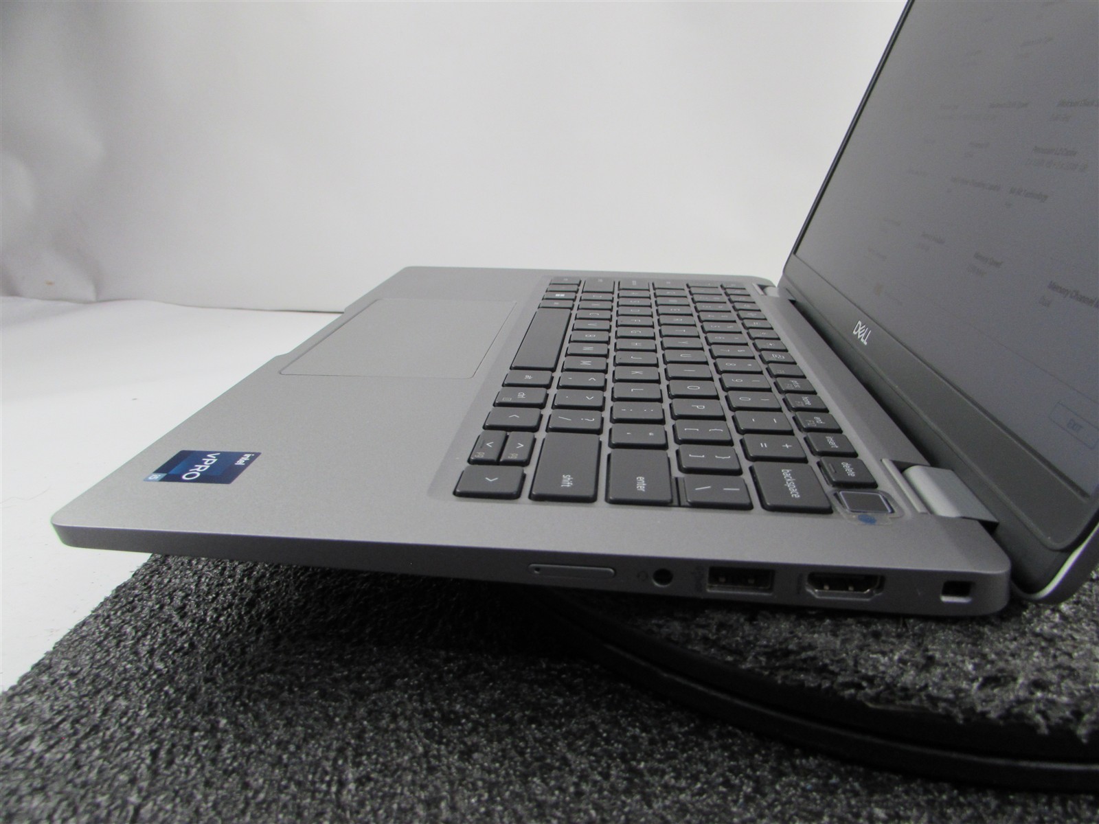DELL LATITUDE 5330 FHD TOUCHSCREEN I5-1245U 10 CORE 512GB SSD 16GB RAM NO O.S