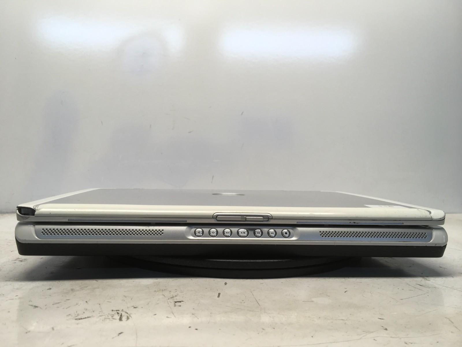 Dell Inspiron E1705 Intel Core Duo No RAM NO HDD