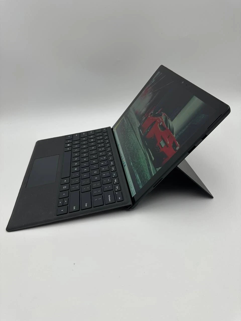 Microsoft Surface Pro 4 12.3″ Touch i7-6650U 16GB RAM 512GB SSD Windows 11 Pro