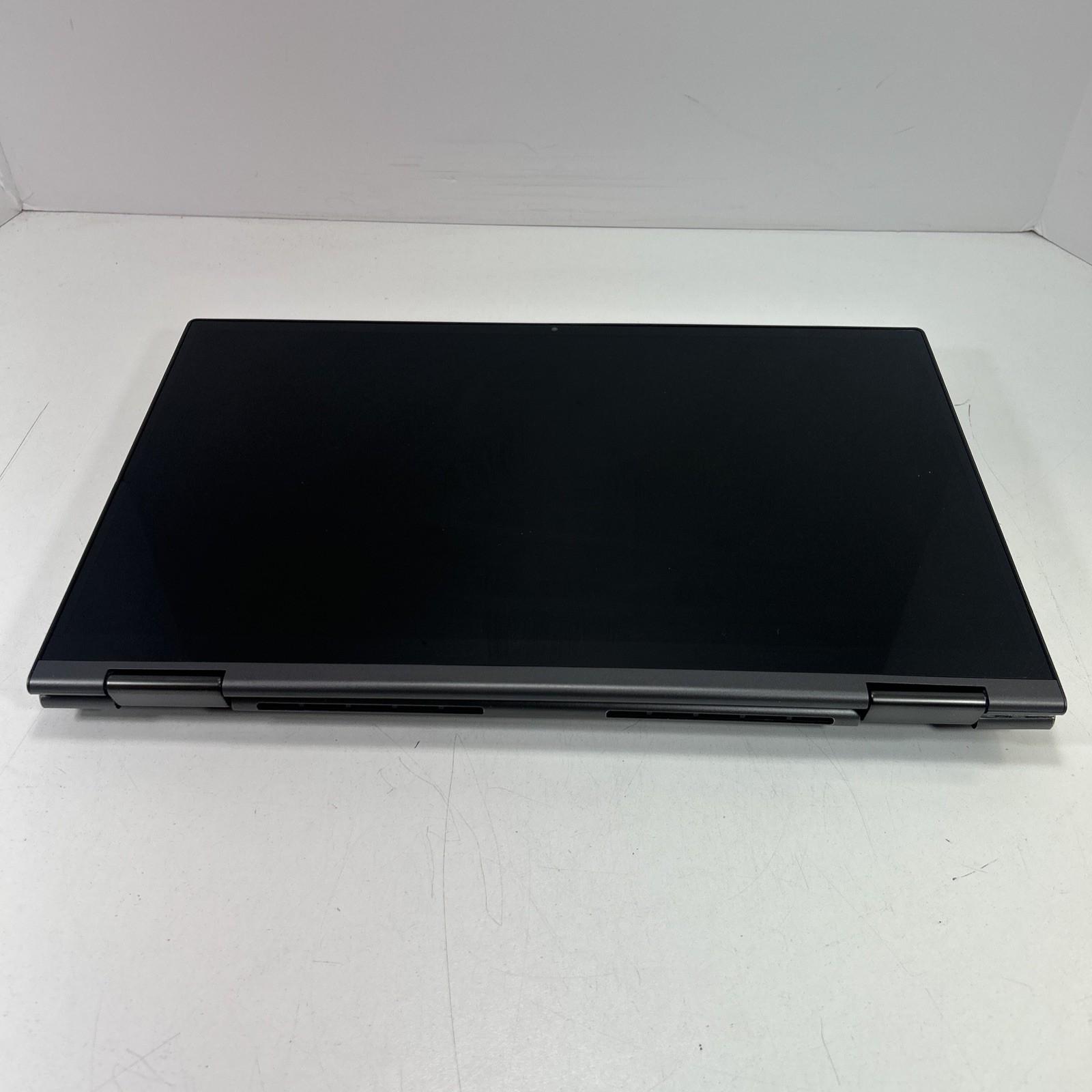 Lenovo Yoga C740-15IML 15.6″ i5-10210U 8GB Ram. No SSD/OS. 2 in 1 Touch Parts