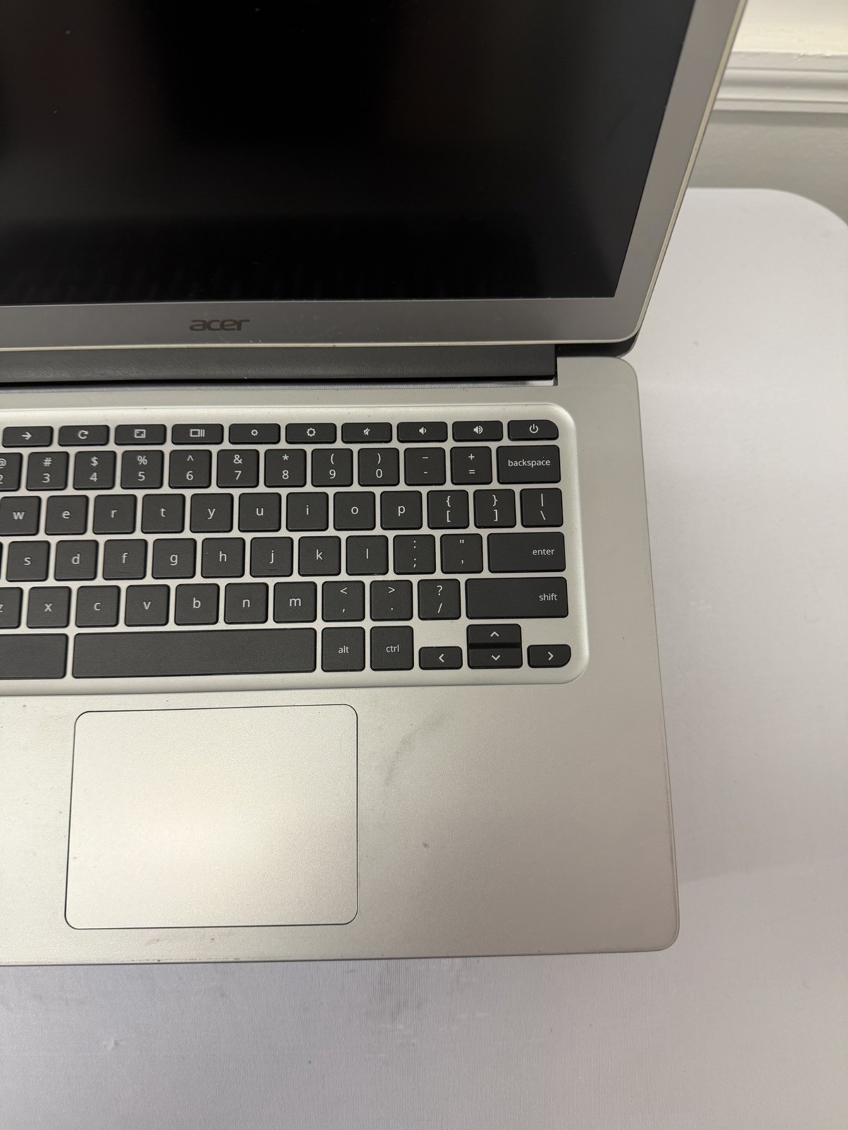 Acer Chromebook Laptop – Intel Celeron N3160 – RAM 4GB – Read Desc