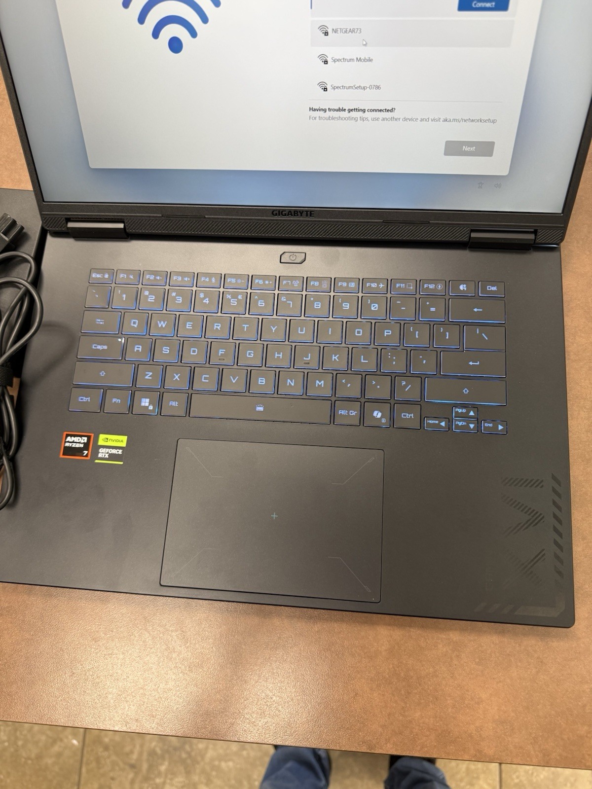 GIGABYTE Gaming A16 16 AMD Ryzen 7 260 16GB 1TB SSD RTX 5060 W11H Laptop