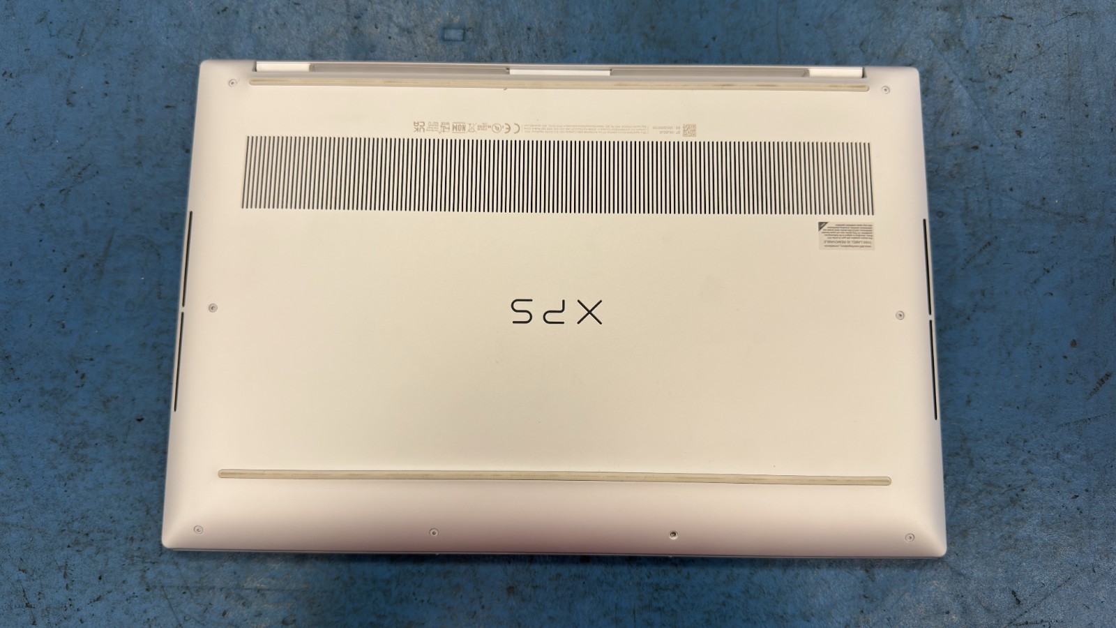 Dell XPS 15 HXJS5J3 (Grade B)