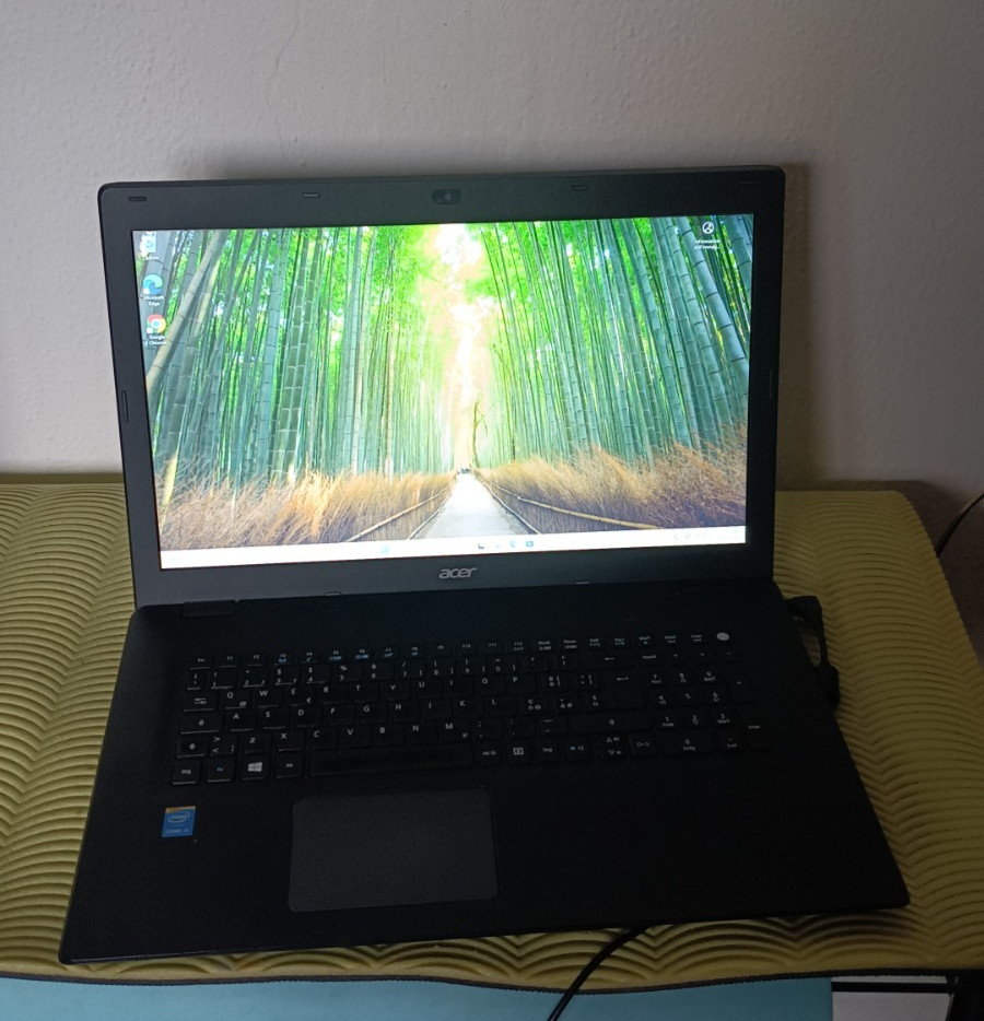 ACER P277 I3-5005U 8GB 256GB NVME 17.3 1600×900 WINDOWS11