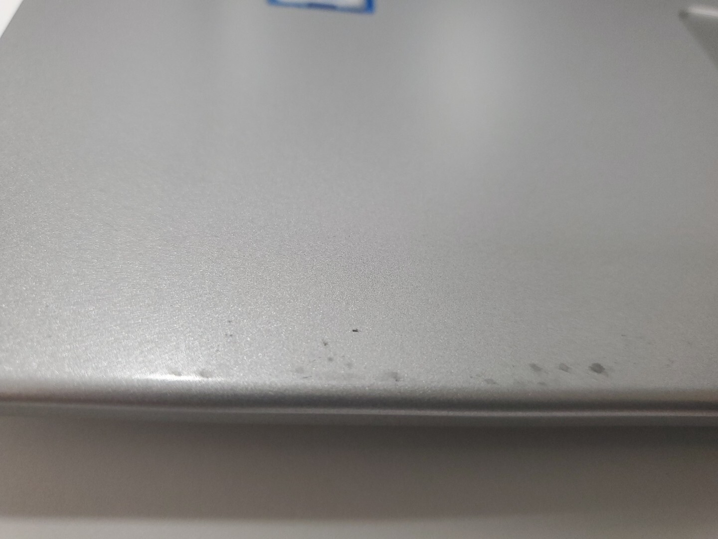 Asus Vivobook X712F i5-8265U 1.60GHz 8GB RAM 1TB HDD Windows 11 Pro