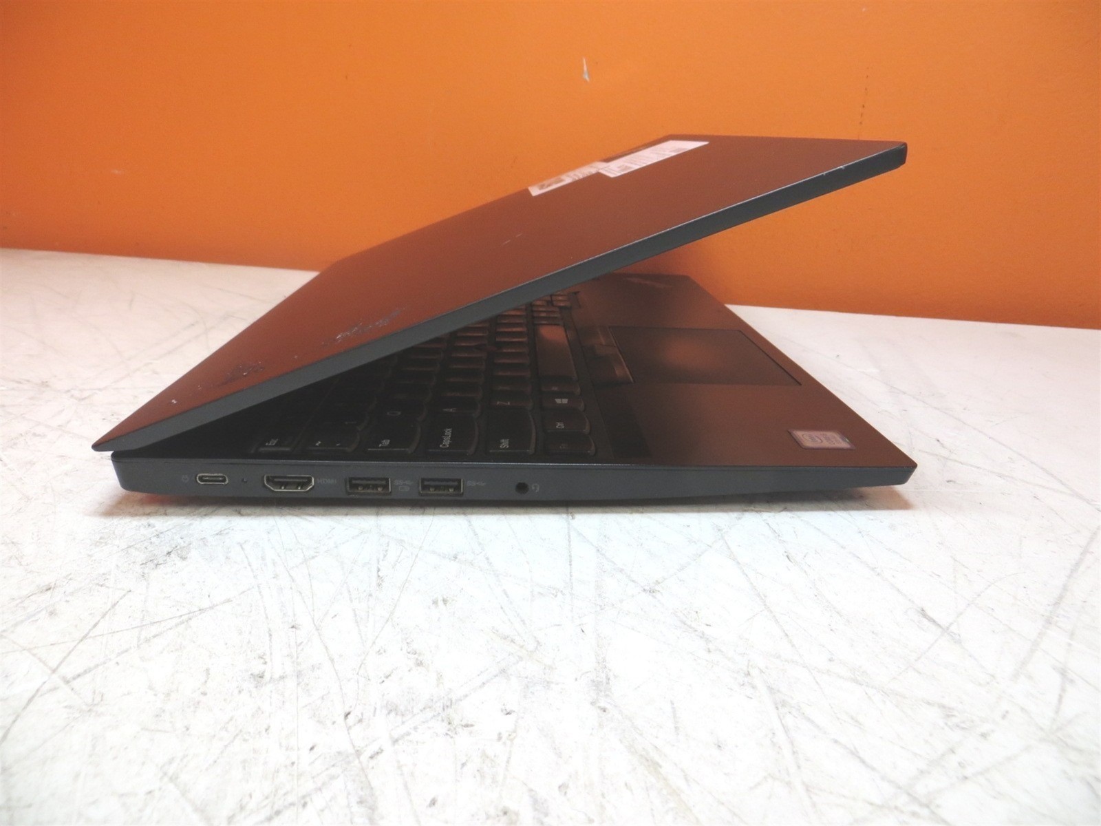 Scratched LCD Lenovo ThinkPad E590 Laptop Intel i5-8265U 1.6GHz 8GB 256GB w/OS