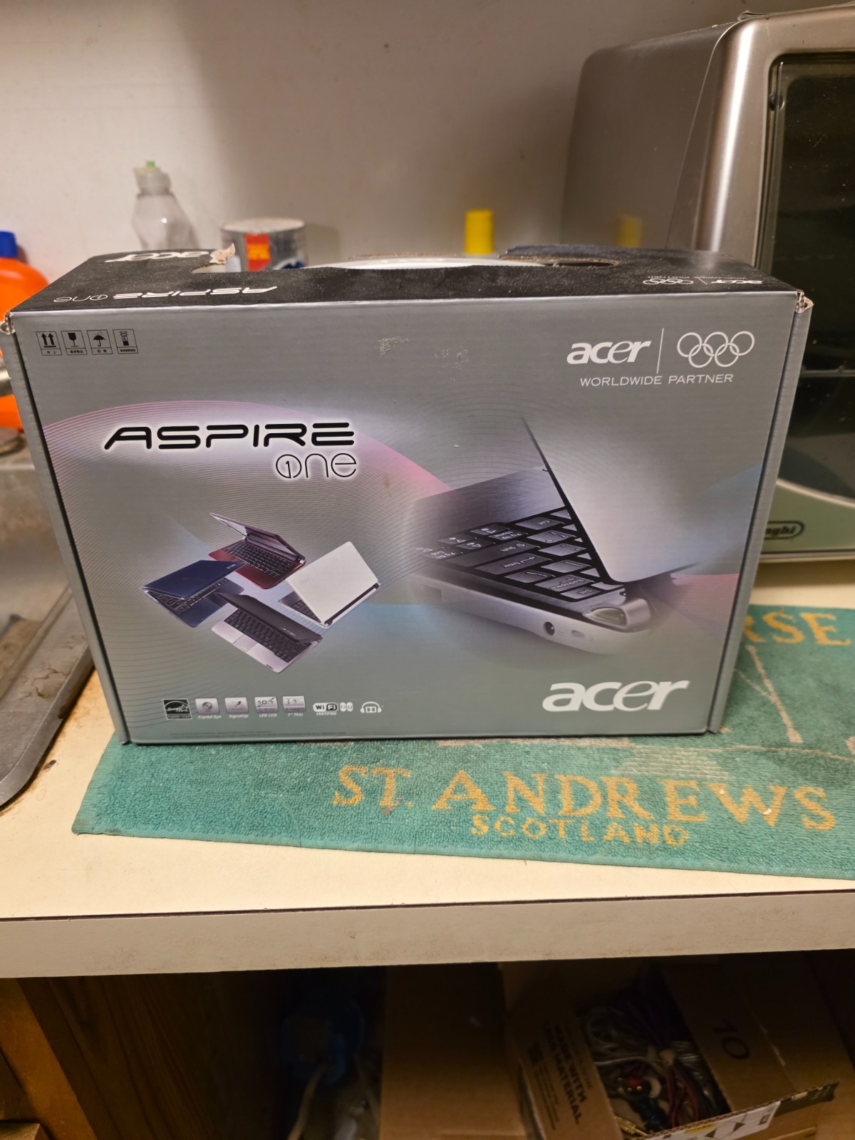 Acer Aspire One D250 KAV60 Intel Atom N270 1GB Memory 160GB HDD No Charger