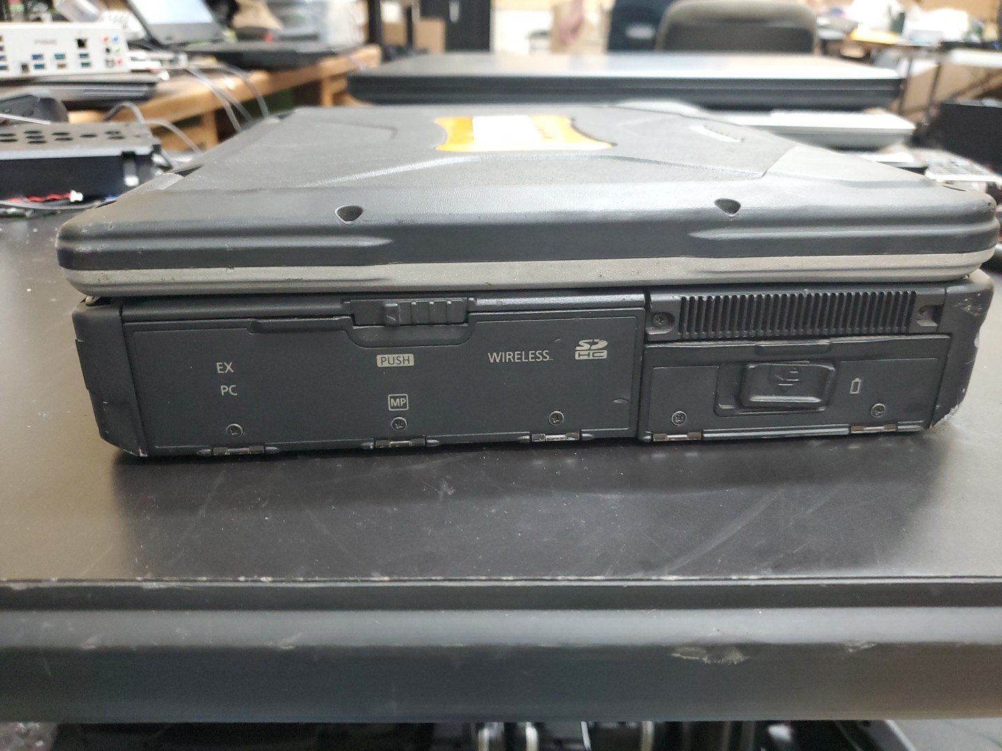 Panasonic Toughbook CF-31 MK-1 i5 520M @ 2.40GHz 8GB 17370HRS Diesel