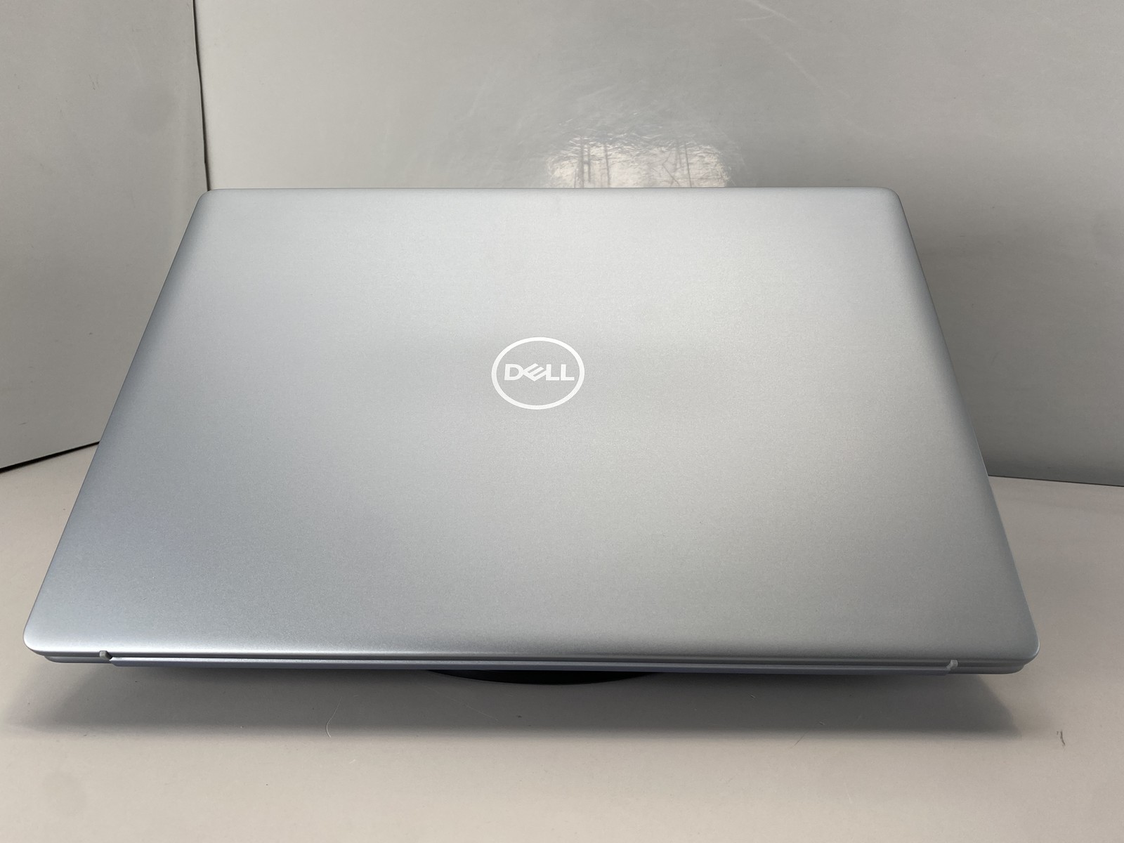 Dell Laptop Inspiron 16 5640 16″ Intel Core 7 150U 1TB- Ice Blue