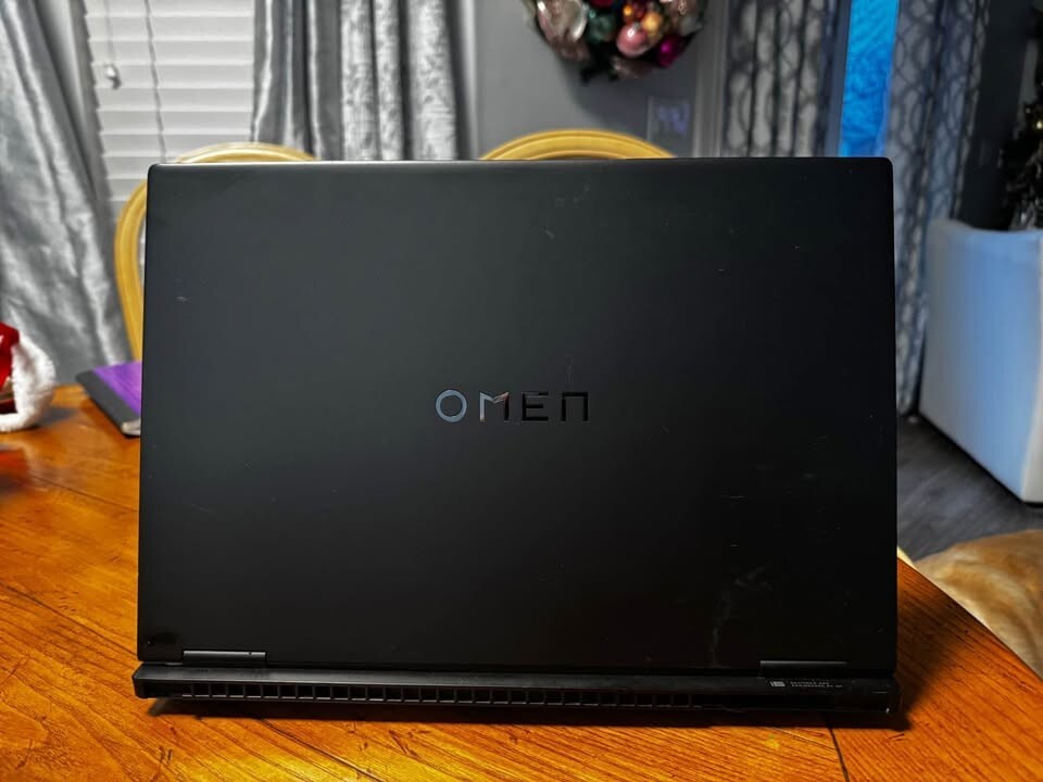 Gaming Laptop HP OMEN – 16.1 144Hz Full HD Intel Core 16GB Memory 1TB SSD