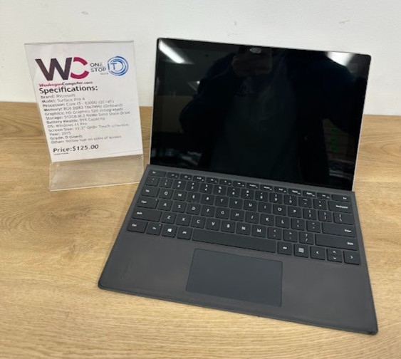Microsoft Surface Pro 4, Core i5 6300U, 8GB DDR3 HD Graphics 520 512GB SSD, 2015