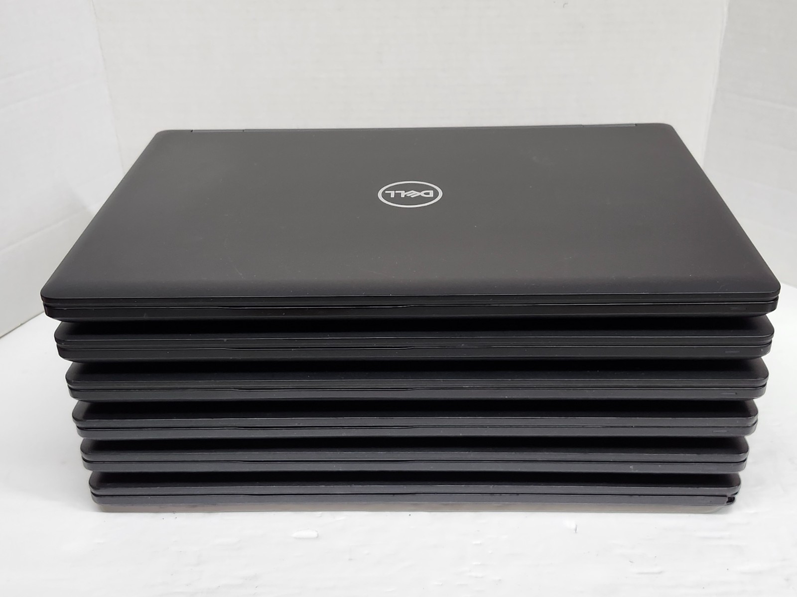Lot of 6 Dell Latitude 5590 Laptops i5 Mixed Specs w/ SSD Webcam Backlit FHD #1