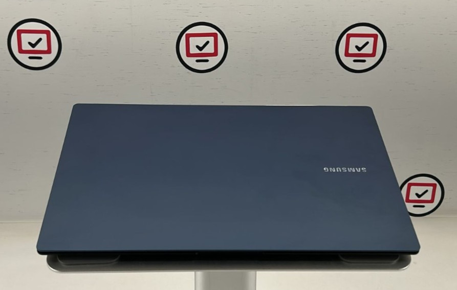 Samsung Galaxy Book Pro 13.3″ i5-1135G7 8GB 512GB SSD Mystic Blue