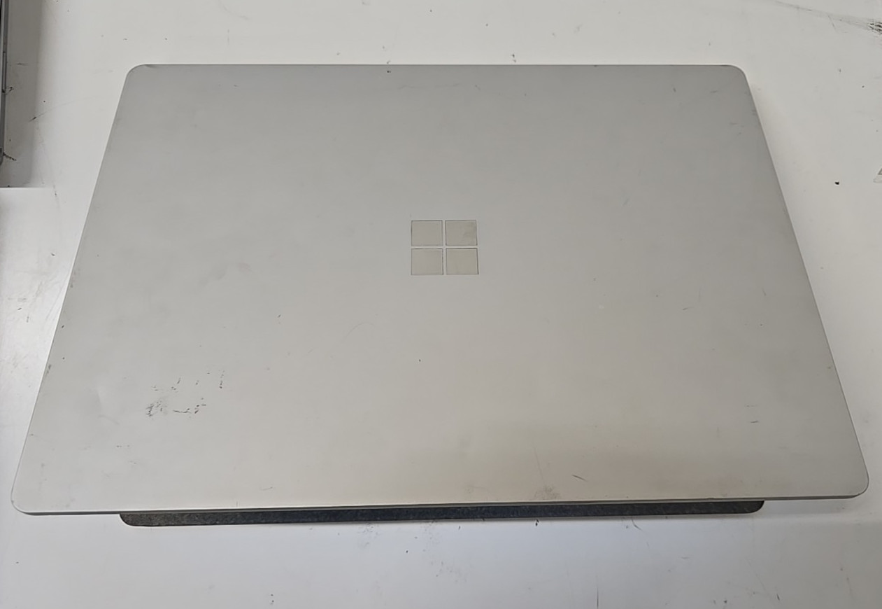 Microsoft Surface Laptop Model 1769 NO OS FOR PARTS