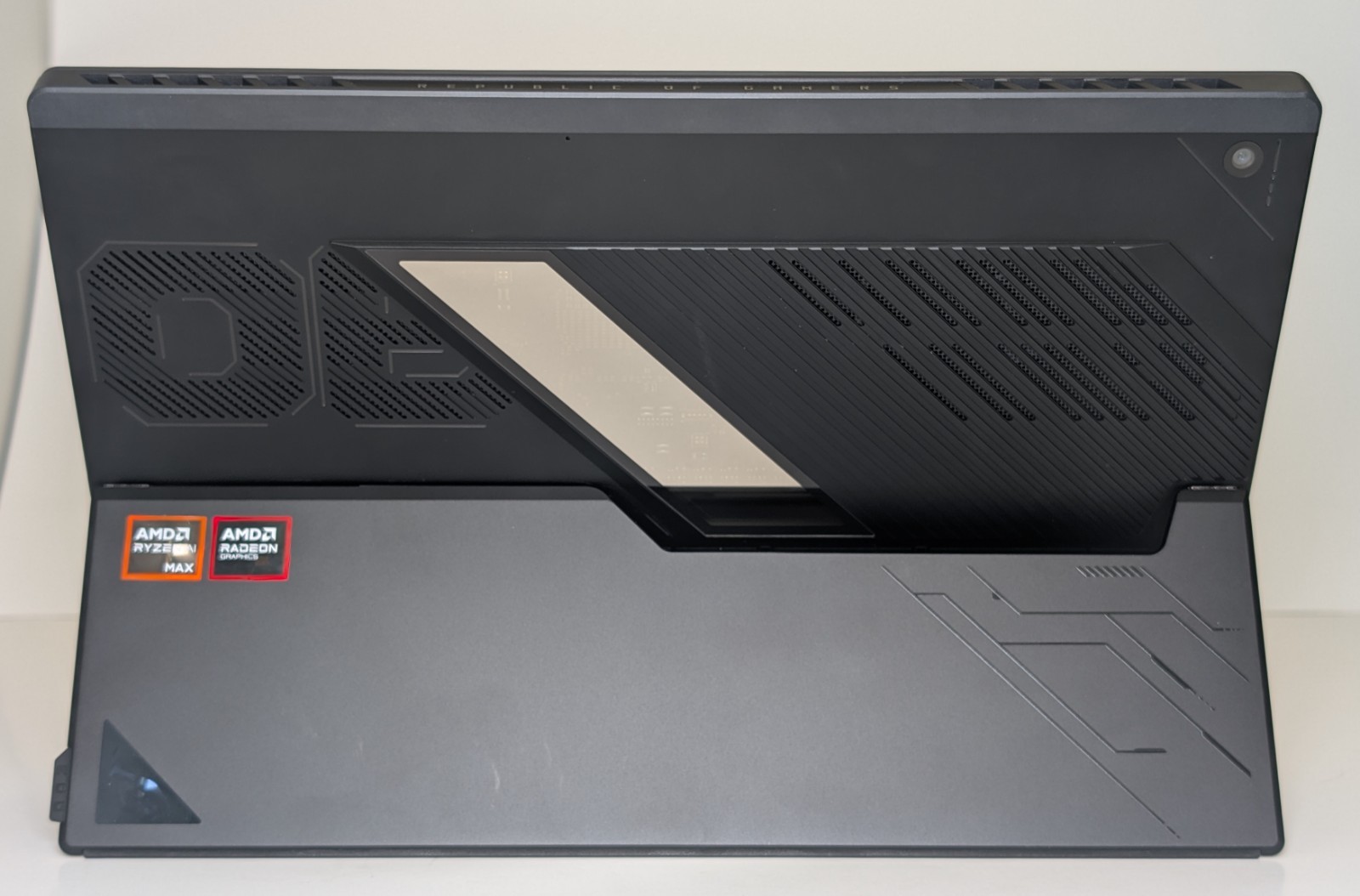 NEW-ASUS ROG Flow Z13 2025 Ryzen AI Max 390/ 32GB- 1TB /Radeon 8050S Touch.~317~