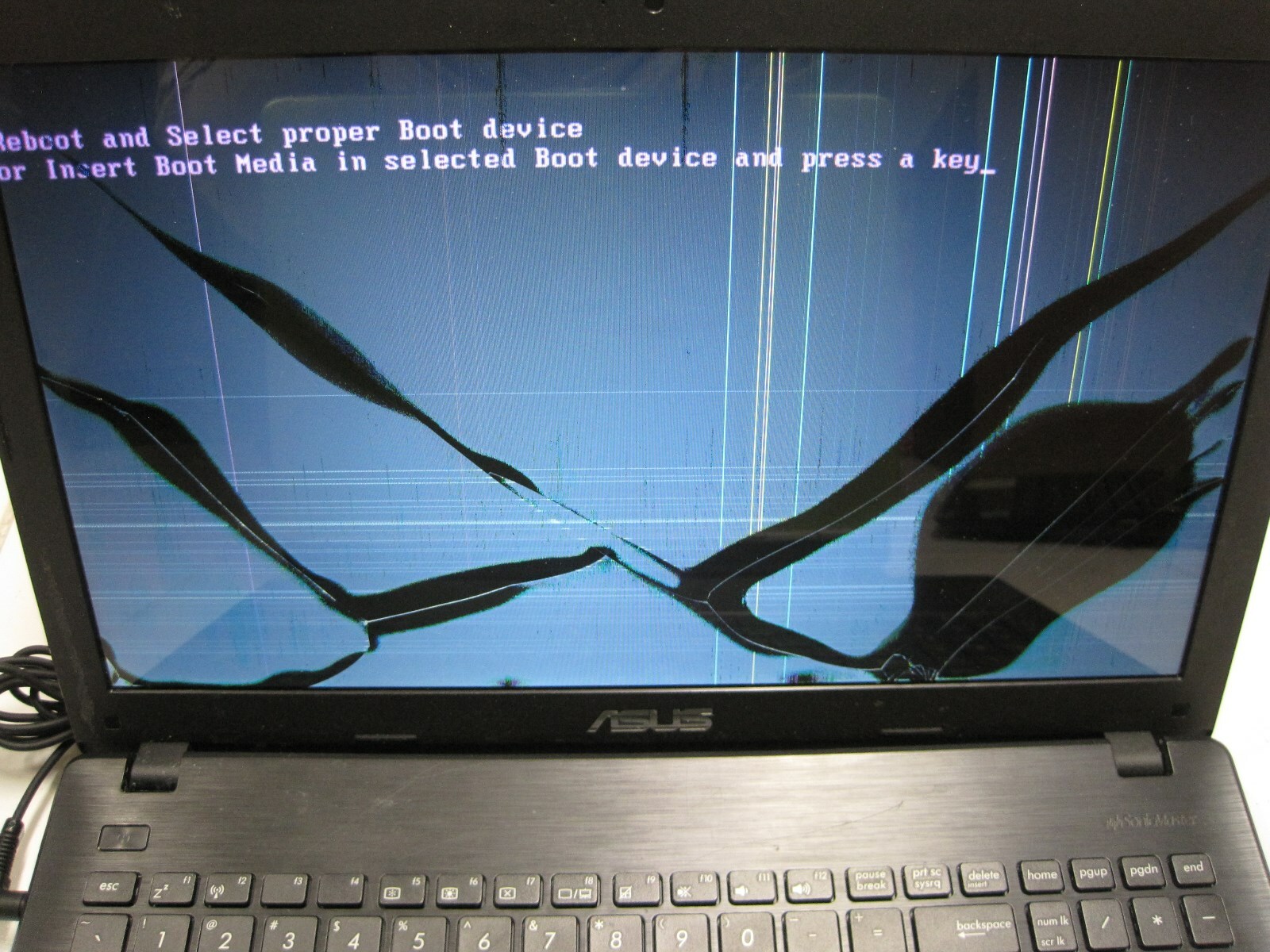 Lot of 4 Laptop – Gateway NV MS2273 Asus X551M Eee PC 1005HAB Dell Inspiron 1525