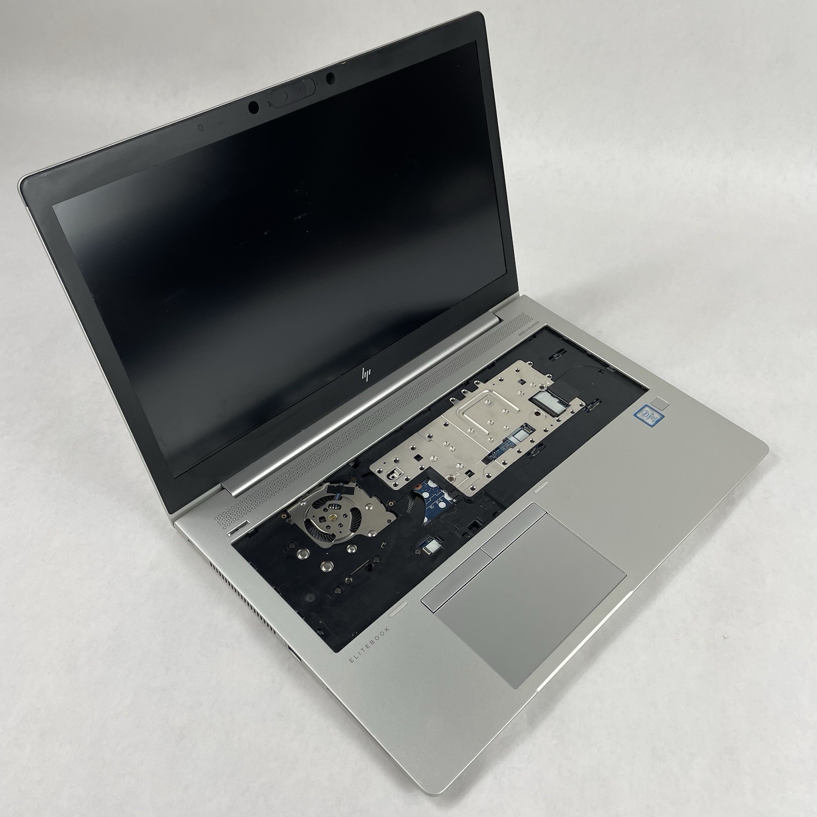 HP EliteBook 850 G6 15.6″ i5-8365U 1.60 GHz 8 GB RAM No SSD/OS/AC – No Keyboard