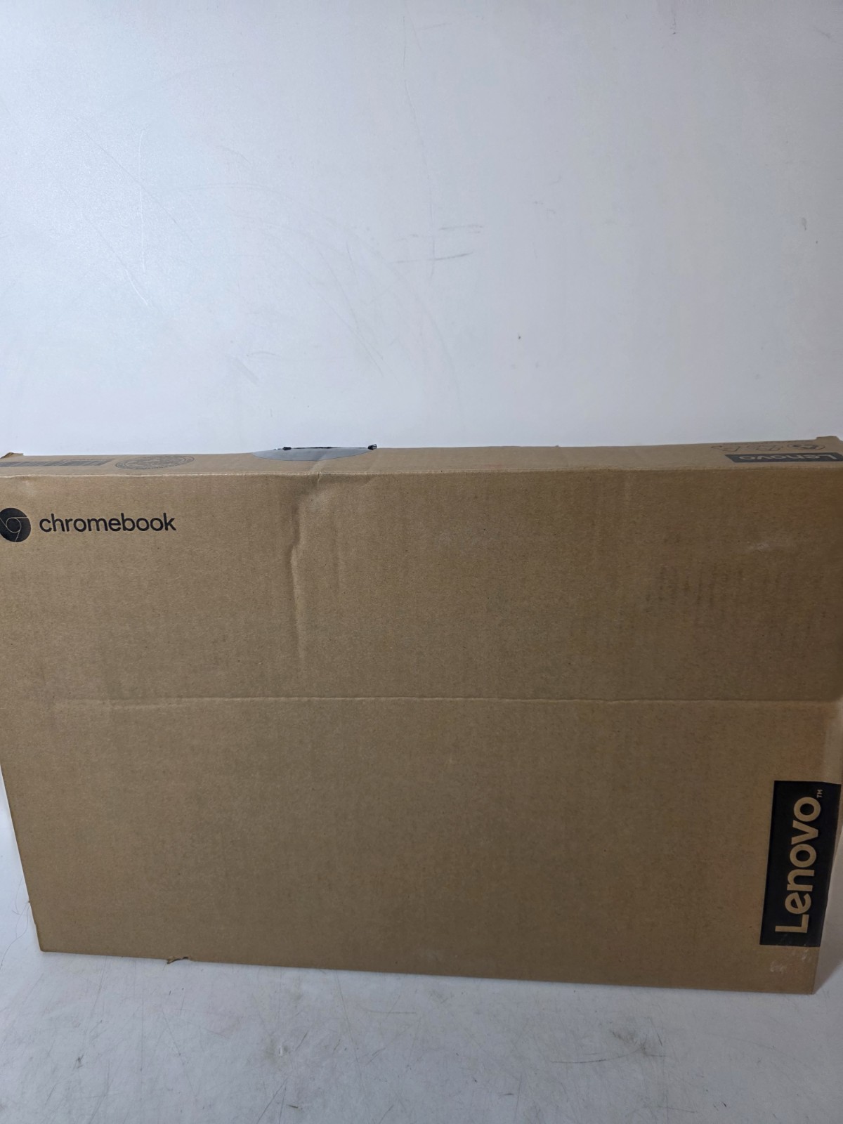 Lenovo 14″ Chrome OS Intel Celeron Processor 4GB RAM 64GB Flash Storage 82C10009