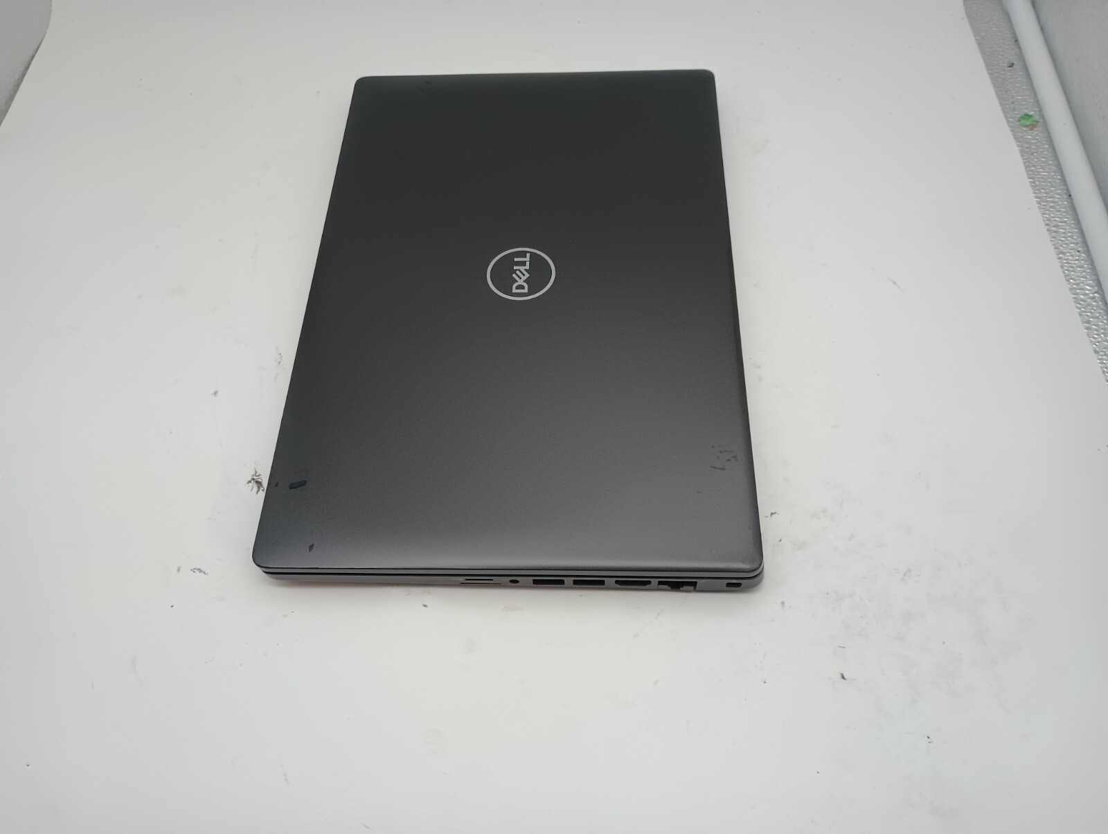3145168 Latitude5400 w/charger.i7-8665U vPro .8GB.128GB M.2″.14″FHD.W11.Nice!