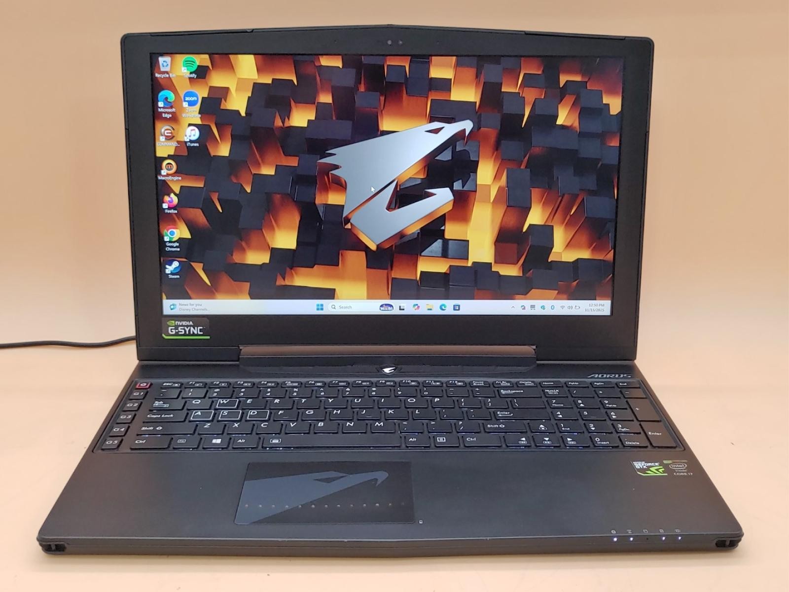 Aorus X5 15.6″ i7-5700HQ 32GB [x2 256GB+250GB SSD] Win11 Dual GTX 965M **READ**