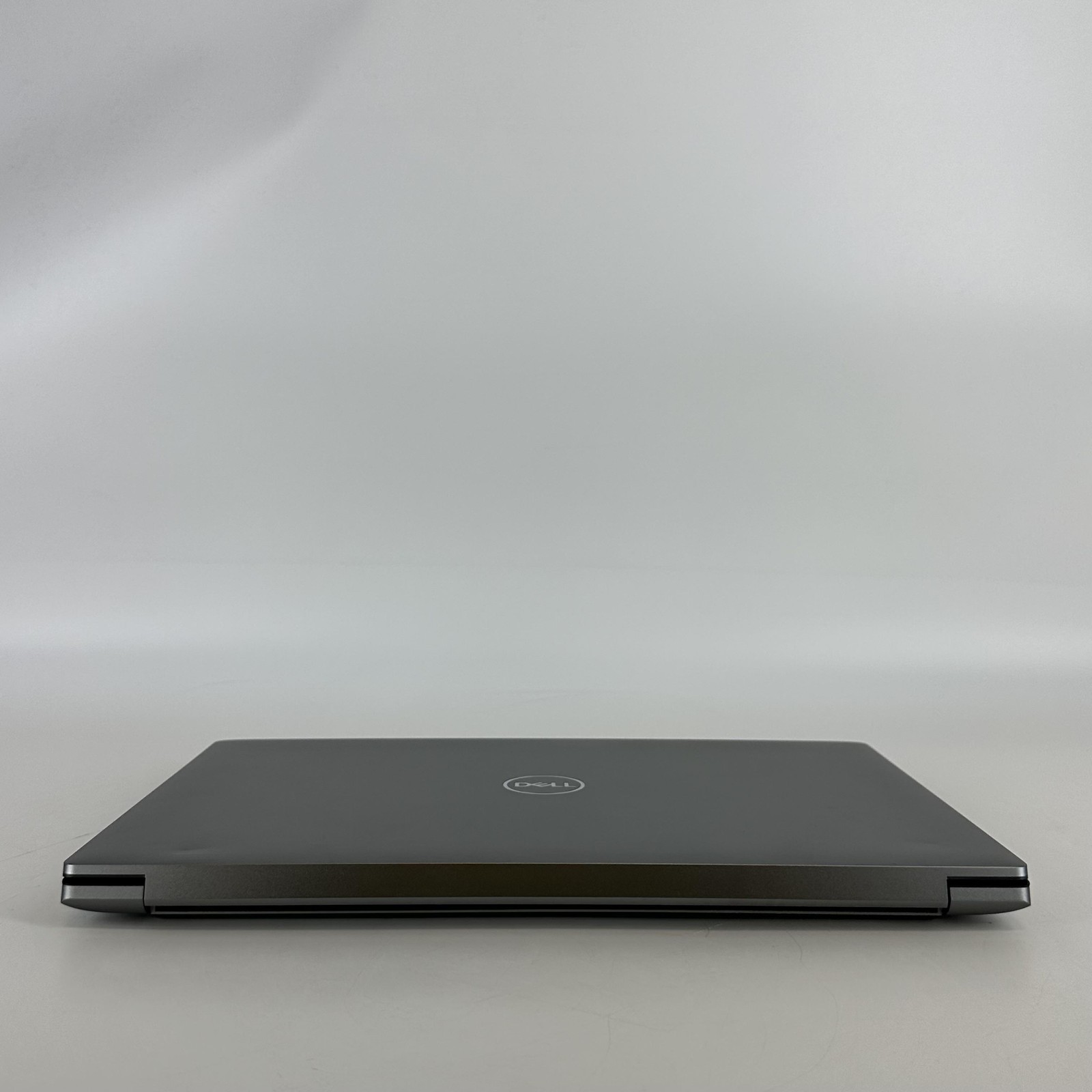 Dell Precision 5680 16 FHD+ 2.5 GHz i7-13800H 32GB 1TB SSD RTX 2000 Ada Good