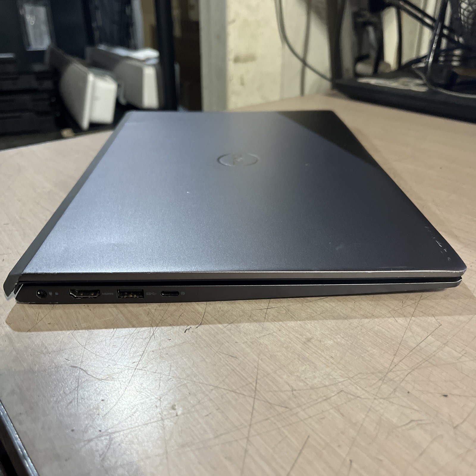 DELL VOSTRO 5402 INTEL CORE I5-1135G7 4GB RAM NO HD