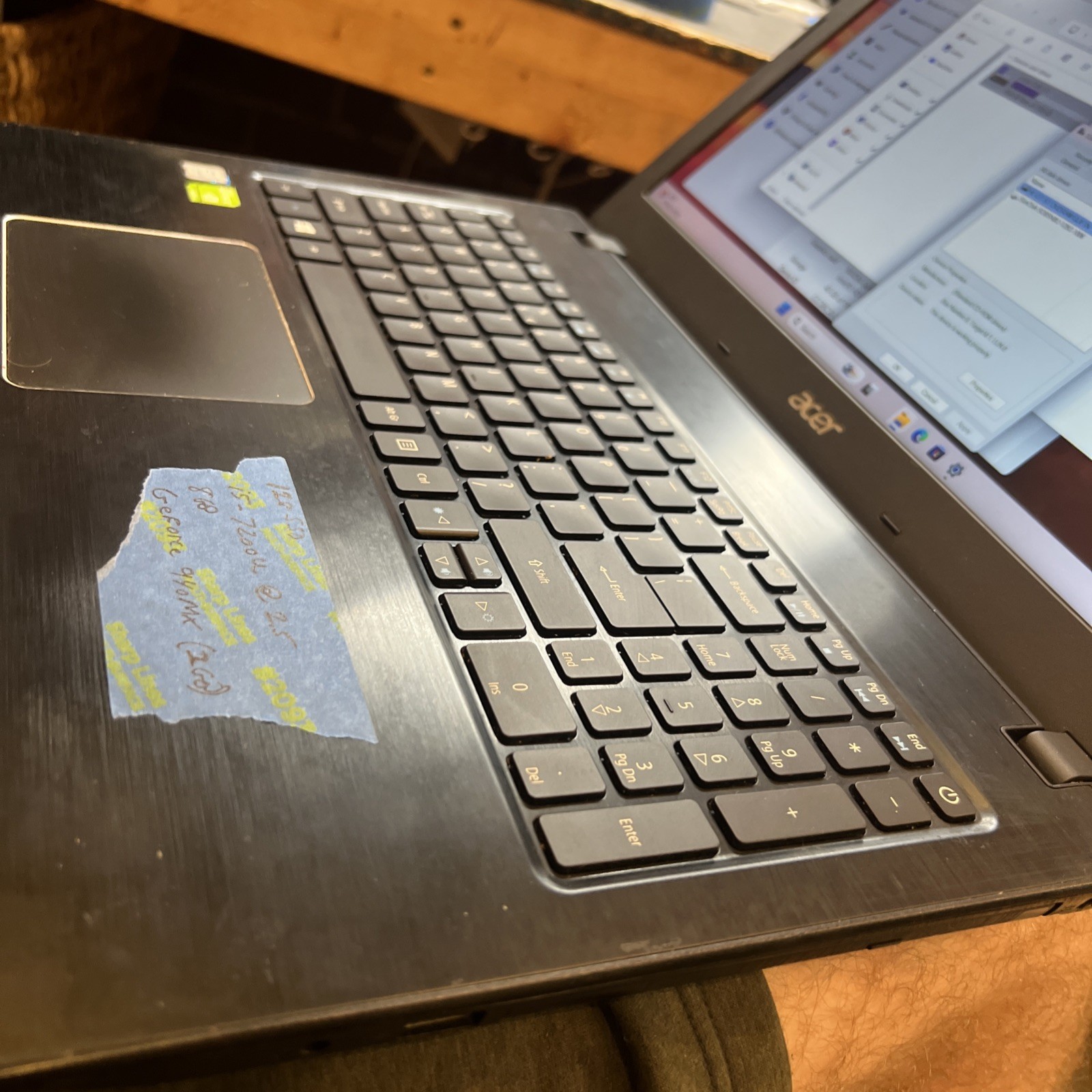 Acer Aspire E5-575G 128GB SSD, I5-7200U, 8GB, Nvidia GeForce 940MX 2GB