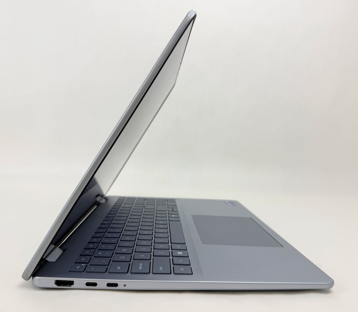 Dell 16 Plus DB16250 16″ 1920×1200 Touch Ultra 9 288V 32GB 1TB SSD W11H -Dent