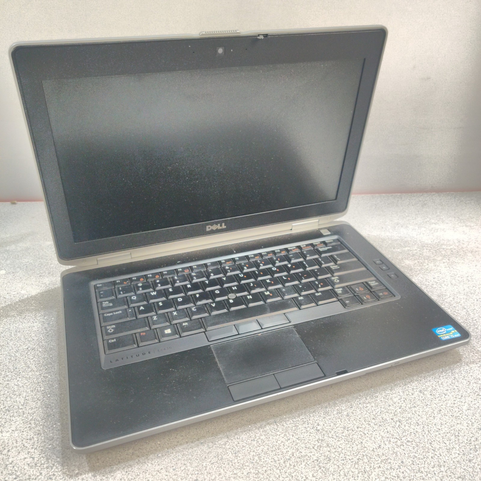 Dell Latitude E6430 Intel i5-3340M 2.7GHz 8 GB RAM NO HDD/OS/AC ADAPTER