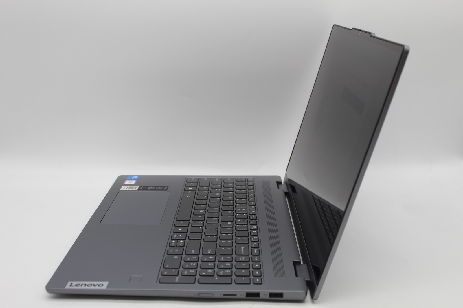 Lenovo IdeaPad 5 16″ Touch Intel Core 5 120U 1.4GHz 16GB 512GB SSD PC1744652