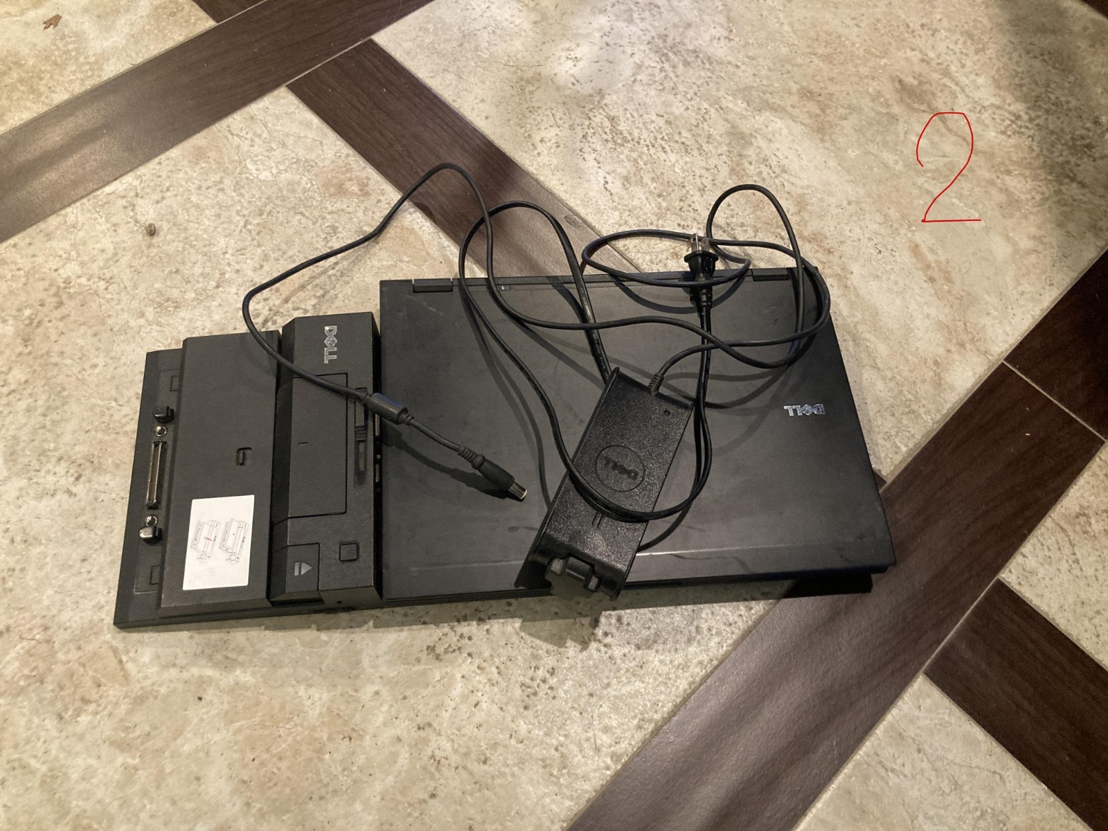 Latitude E5400 laptop, tested power supply, UNTESTED DOCK