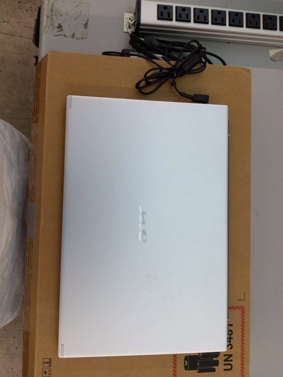 Acer Aspire 5 Laptop A515-56-32DK 15.6” FHD i3-1115G4 4GB 128GB SSD Win 11 Home