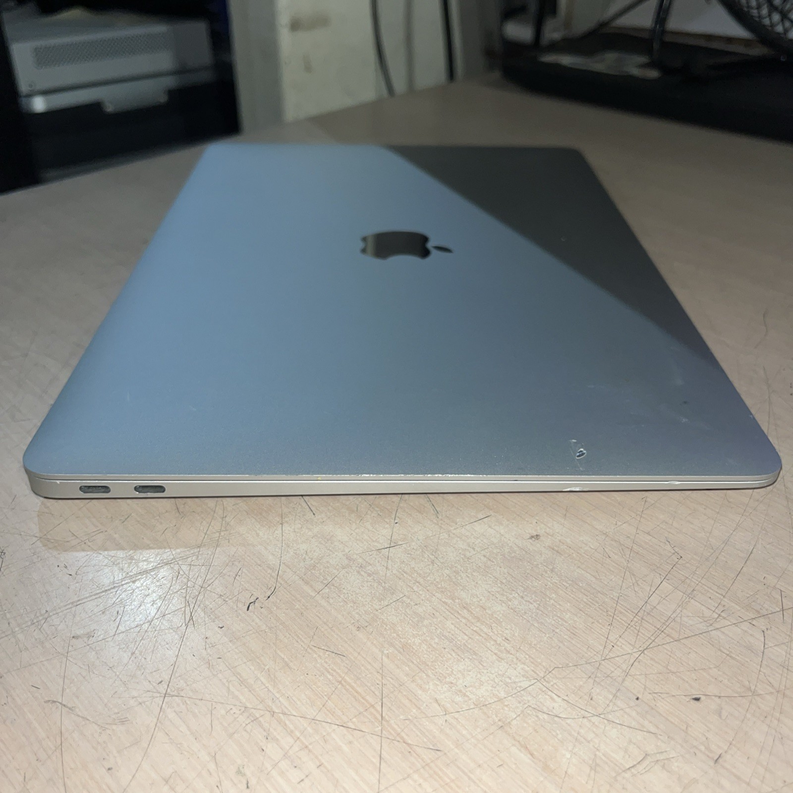 APPLE MACBOOK AIR 13″ SCISSOR, 2020 CORE I3-1000NG4 1.1GHZ 8GB RAM 256SSD