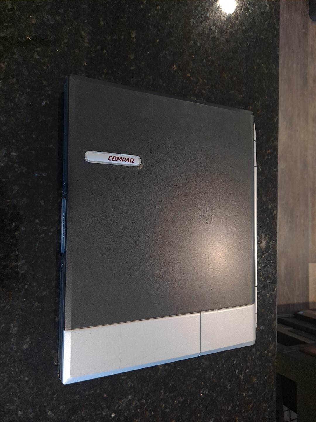 Compaq Evo N1020v Intel Pentium 4 2.4GHz 512MB RAM No HDD