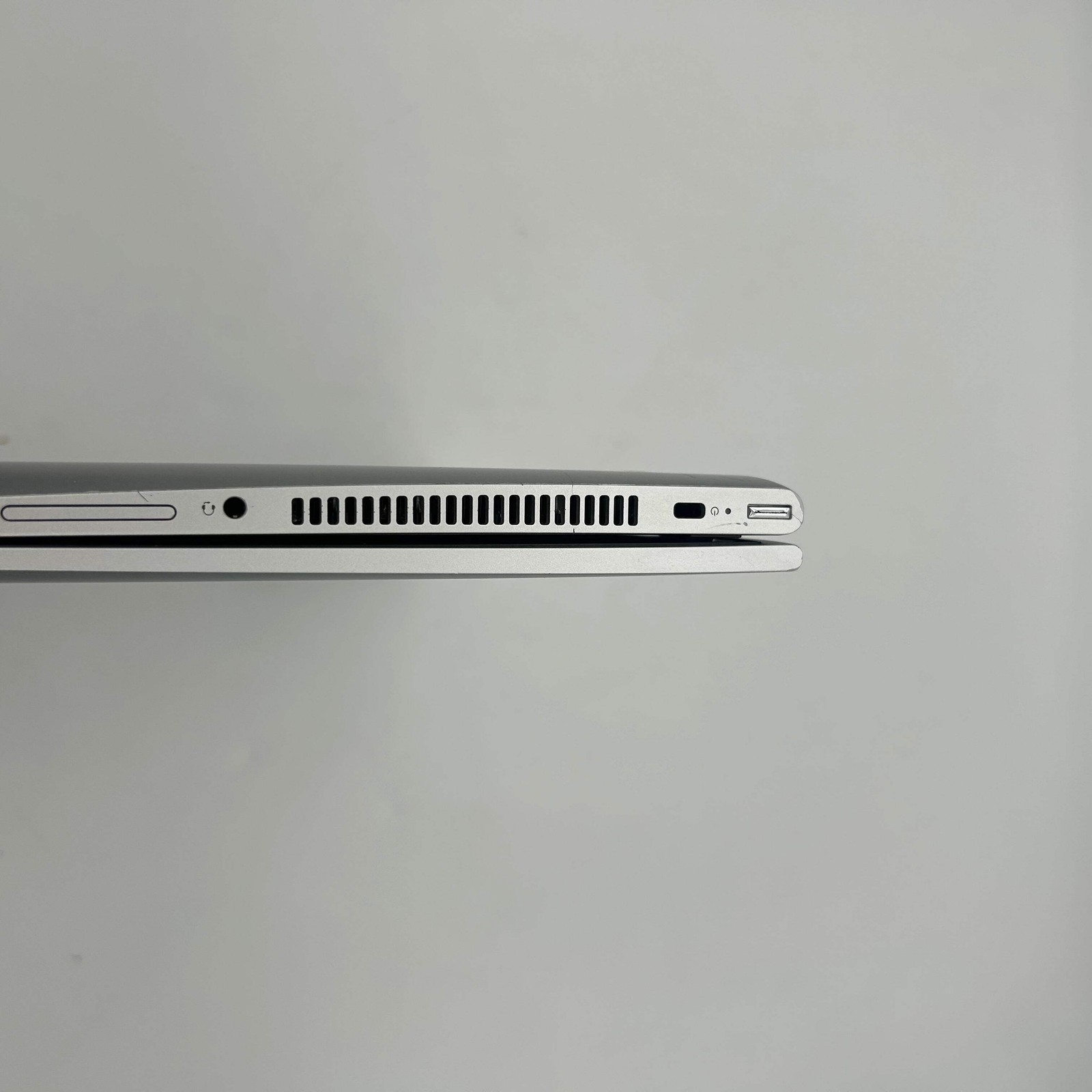 HP 14M-BA015DX 14-inch Core i3 2.4GHz 8GB RAM 512GB SSD Laptop Silver