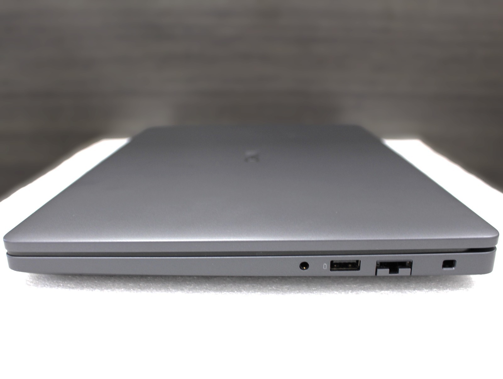 Dell Pro Max 14 MC14250 FHD+ Touchscreen Ultra 7 265H 16GB 512GB SSD RTX PRO 500