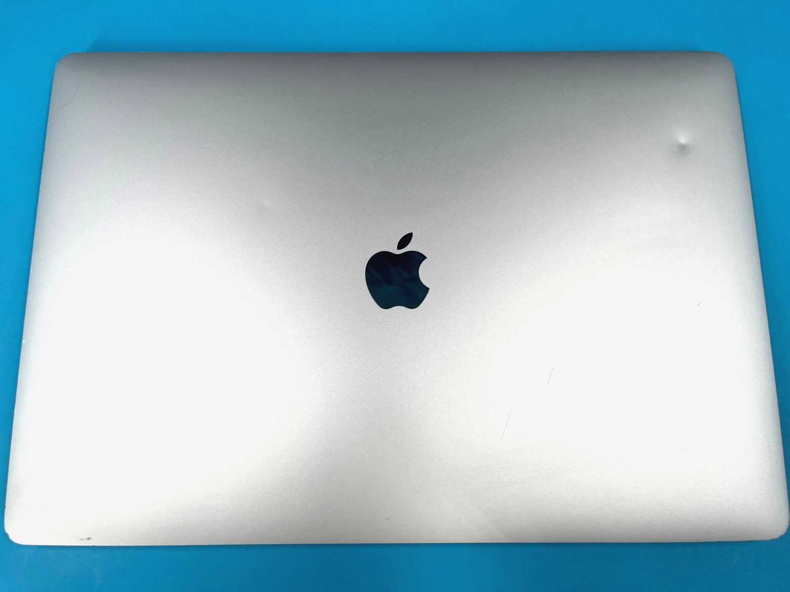 Apple MacBook Pro A2141 16,1 (2019) 16″ 2.40GHz i9-9980HK 32GB 1TB NVME NO OS/AC