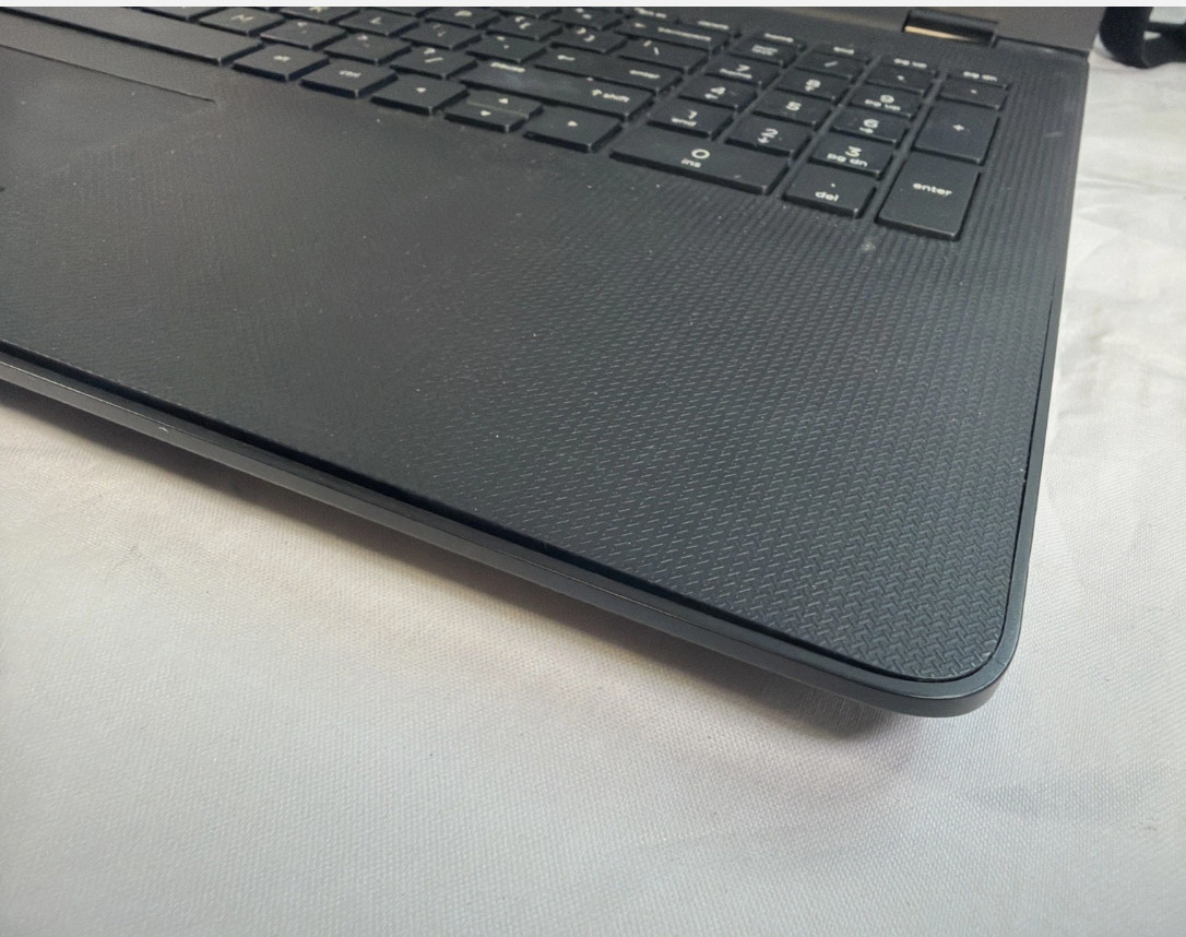 HP 15z-bw000 AMD-A9 500GB SSD 16GB RAM WIN11P New Battery & AC