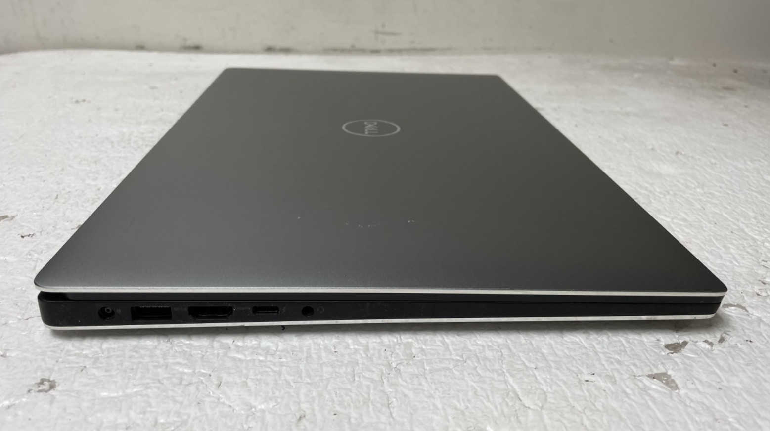 DELL Precision 5540 Intel Core i9-9980HK @2.40GHz 16GB RAM NO SSD For Parts