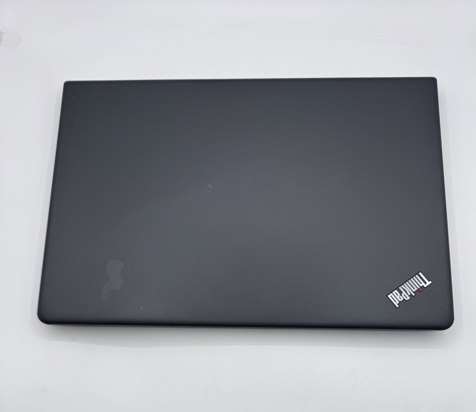 Lenovo ThinkPad E570 | 15.5″| Intel Core i5-7200U | 8GB RAM | 500GB HDD | Win10P