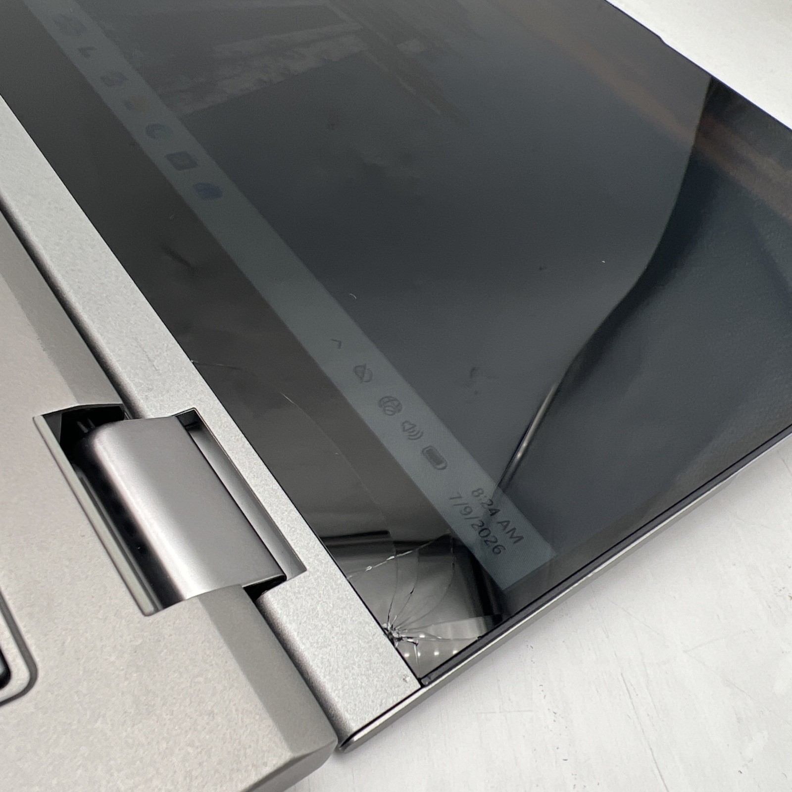 LENOVO ThinkBook 14s Yoga G3 IRU i5 1335U 1.3GHz 16GB RAM 256GB NVMe Win11P READ