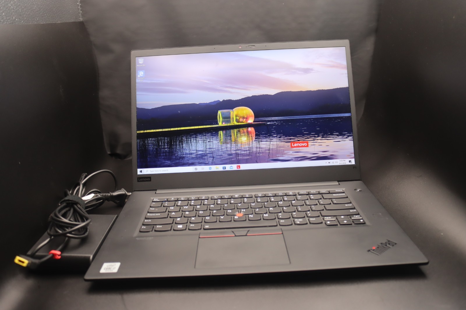 Lenovo ThinkPad P1 Gen 3 i7-10750H 32GB RAM 512GB SSD NVIDIA Quadro T1000
