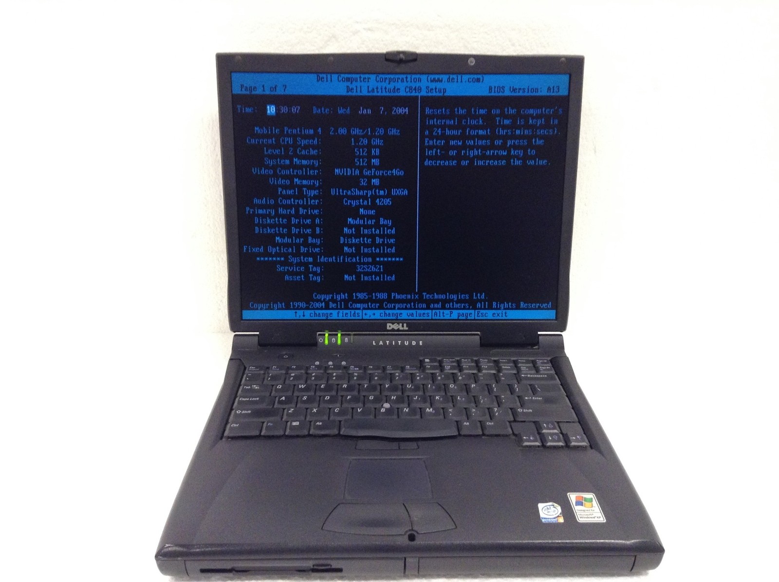 Dell Latitude C840 Pentium 4M 15″ Laptop 2.0GHz 512MB CD-RW Floppy, No HD, WORKS